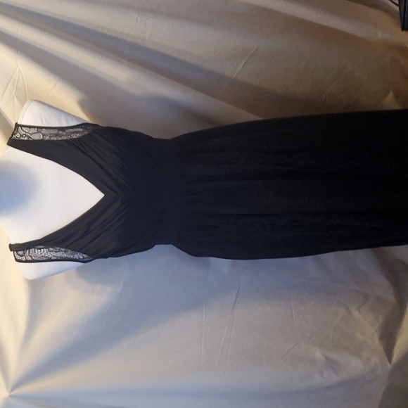 BCBGeneration Black Lace Floor Length Gown SZ 6 - Picture 2 of 11